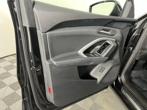 Certified 2025 Audi Q5 Premium w/ Convenience Package image 16