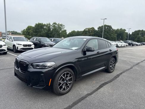 Used 2024 BMW X4 M40i w/ Premium Package AWD/4WD image 3