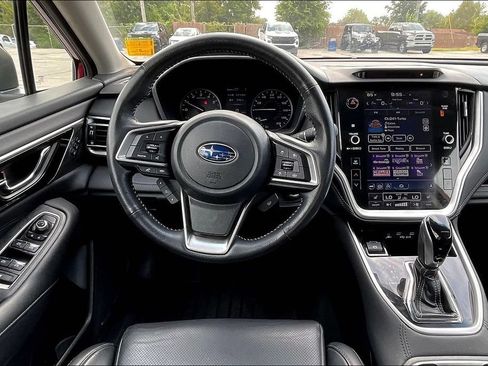 Used 2022 Subaru Outback Limited AWD/4WD image 7