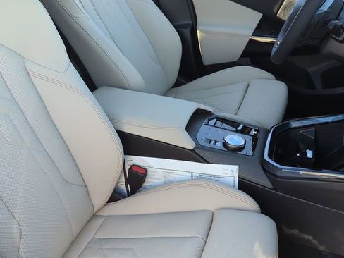 New 2026 BMW X3 xDrive30 w/ Premium Package image 11