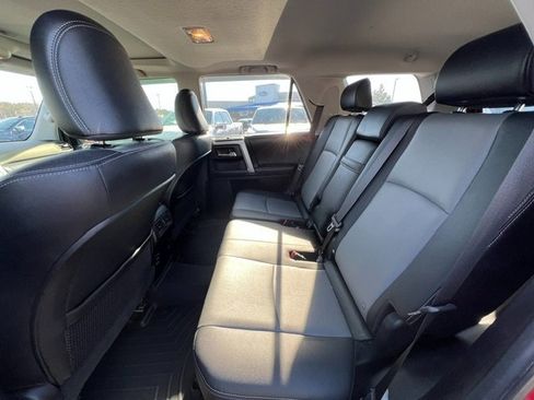 Used 2015 Toyota 4Runner 4WD image 10