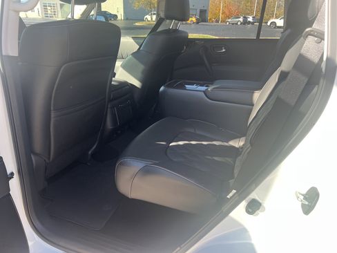 Certified 2024 Nissan Armada Platinum w/ Captain's Chairs Package image 22