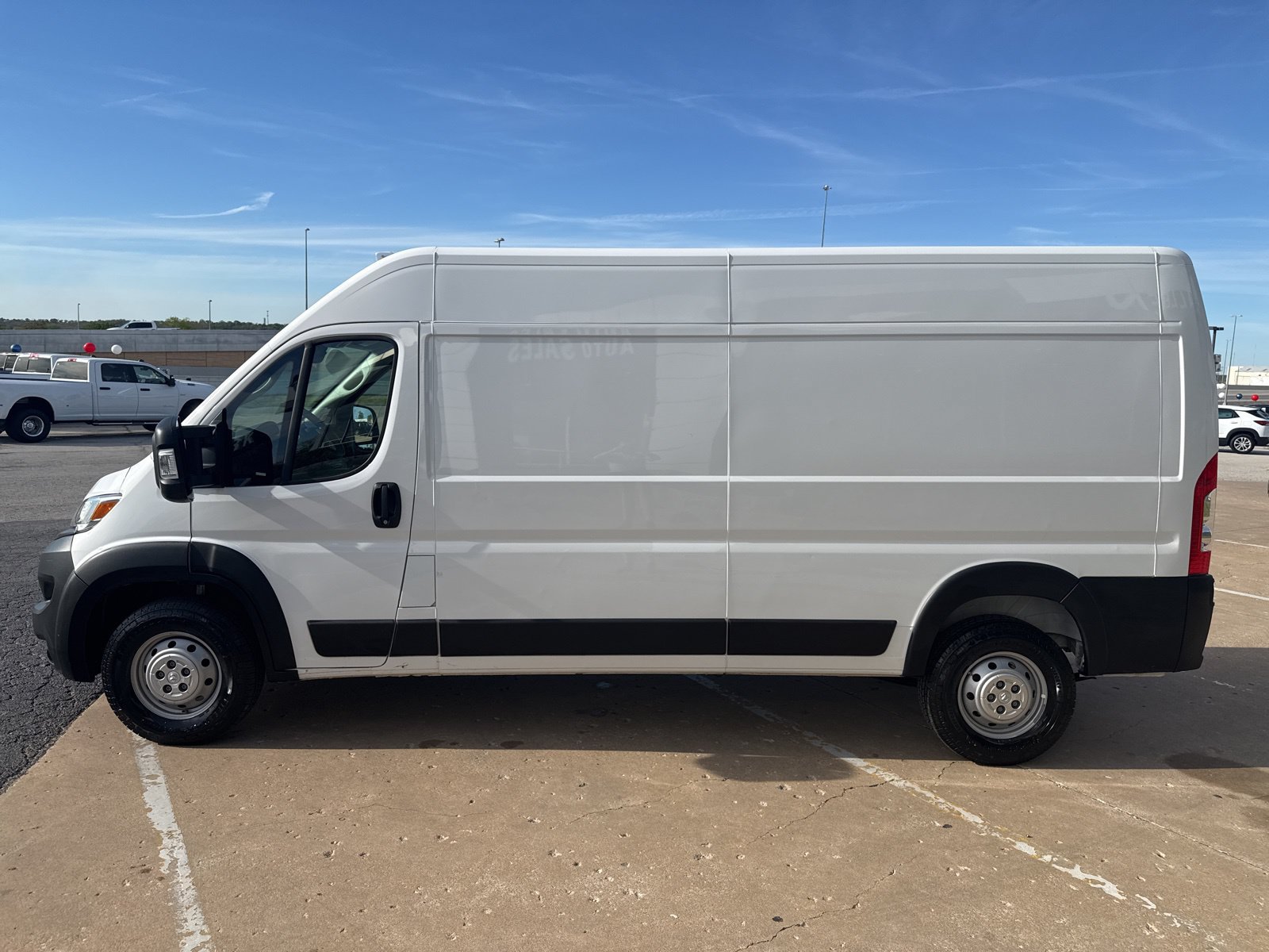 Used 2023 RAM ProMaster 2500 FWD image 6