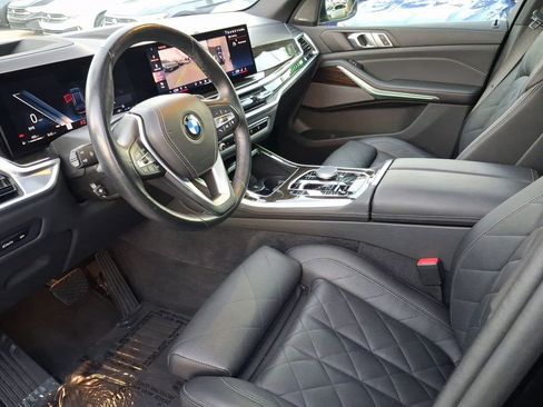 Used 2024 BMW X5 sDrive40i w/ Premium Package RWD image 13