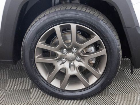 Used 2016 Jeep Renegade 75th Anniversary image 49