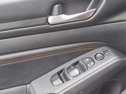 Used 2020 Nissan Altima 2.5 SR FWD image 20