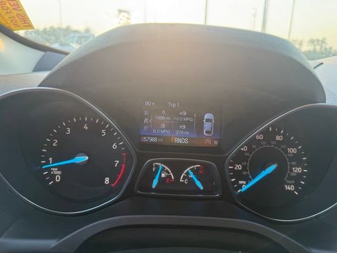 Used 2019 Ford Escape SEL AWD/4WD image 15
