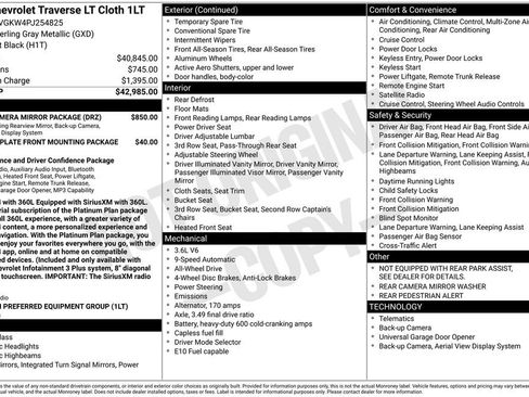 Used 2023 Chevrolet Traverse LT w/ Rear Camera Mirror Package image 47