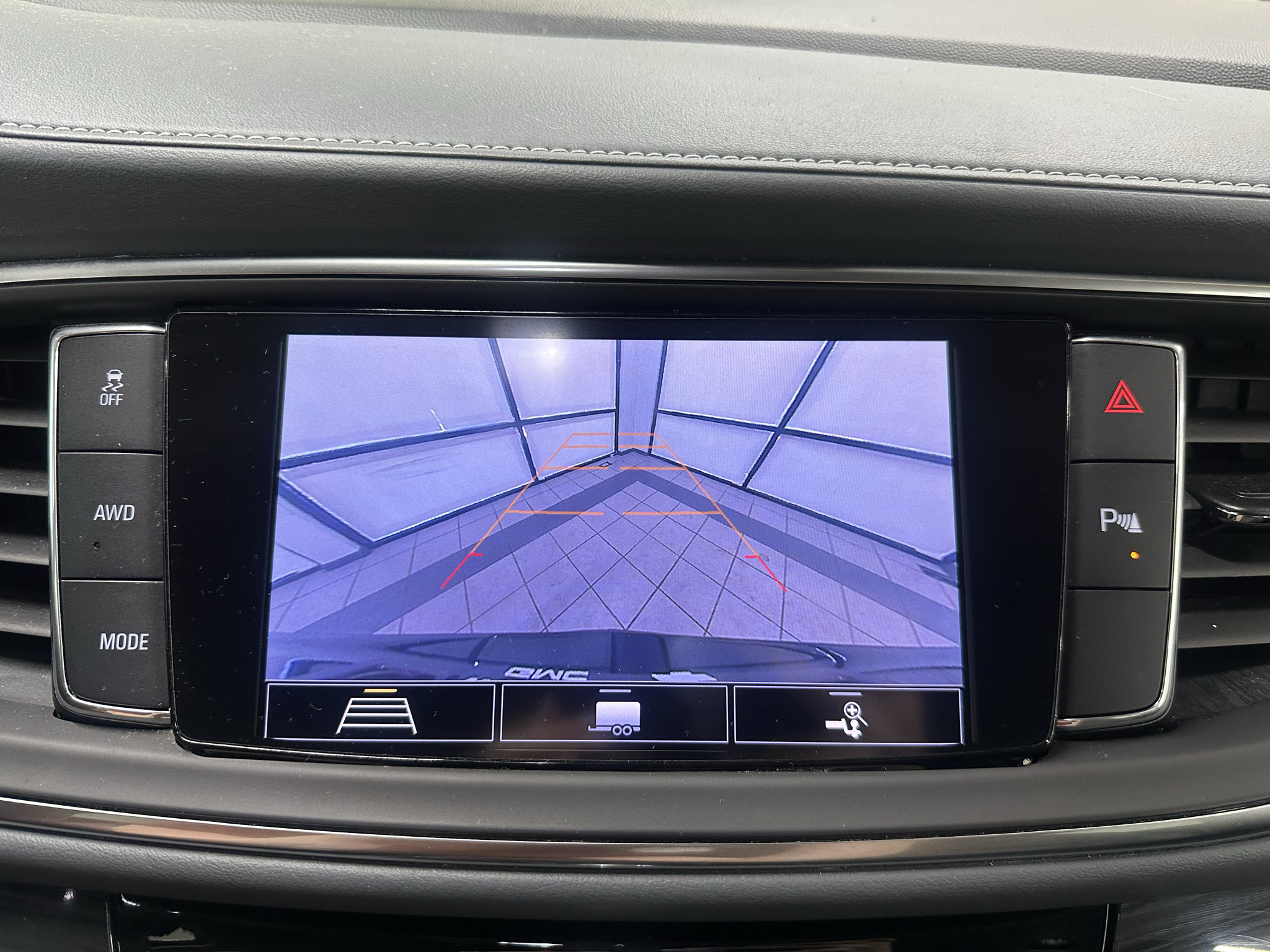 Used 2020 Buick Enclave Essence w/ Trailering Package, 5000 lbs. AWD/4WD image 33