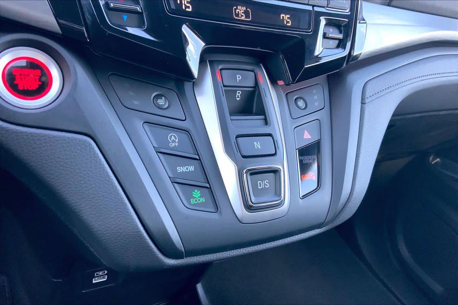 Used 2024 Honda Odyssey Sport image 32