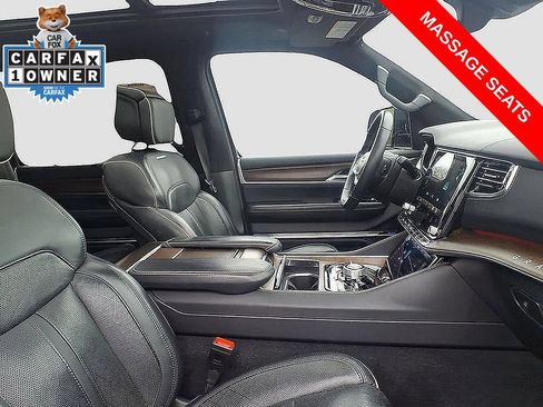 Used 2023 Jeep Grand Wagoneer L Series II AWD/4WD image 14