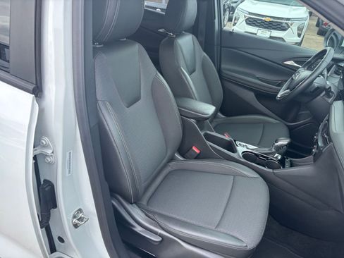 Used 2025 Buick Encore GX Preferred image 35