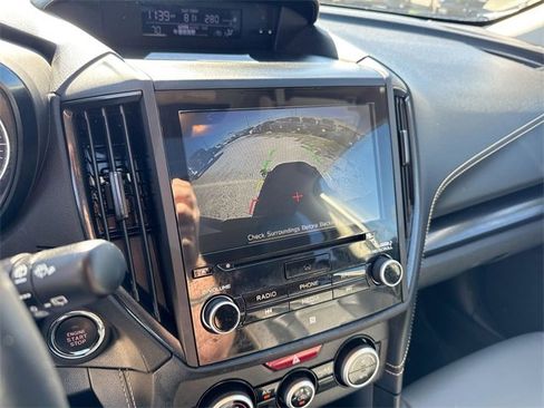 Used 2021 Subaru Crosstrek 2.5i Sport w/ Moonroof Package image 27