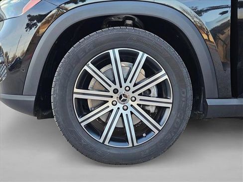 Used 2025 Mercedes-Benz GLE 350 4MATIC image 25