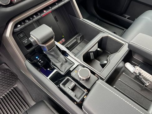 New 2026 Toyota Tundra Limited AWD/4WD image 26