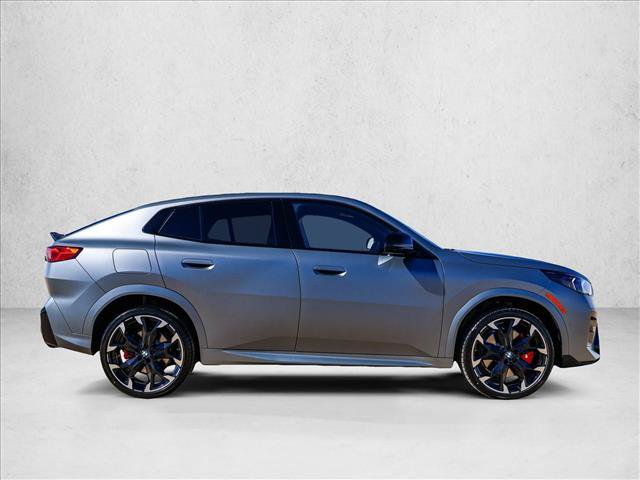 New 2027 BMW X2 M35i w/ Technology Package AWD/4WD image 4