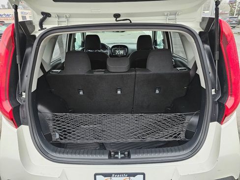 Used 2021 Kia Soul S image 13