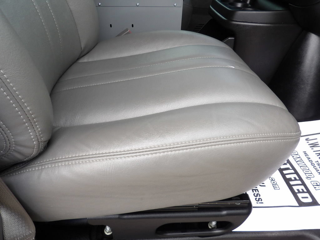 Used 2023 GMC Savana 2500 w/ Driver Convenience Package RWD image 35