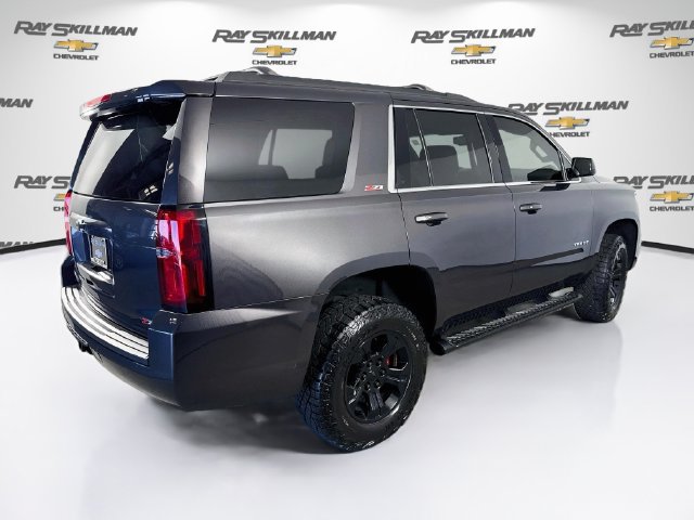 Used 2017 Chevrolet Tahoe LT w/ Luxury Package AWD/4WD image 7