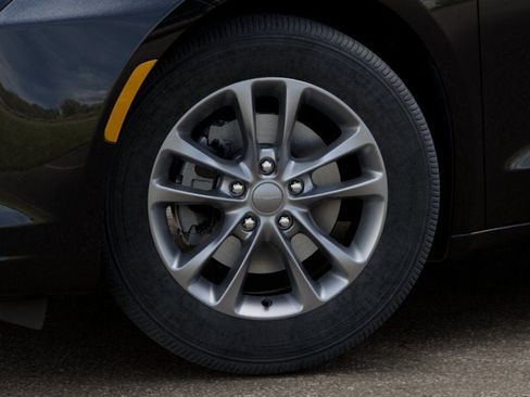 New 2027 Chrysler Pacifica Select FWD image 8