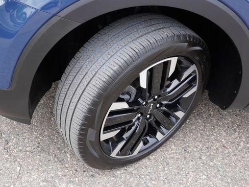 Certified 2024 Kia Telluride SX FWD image 13