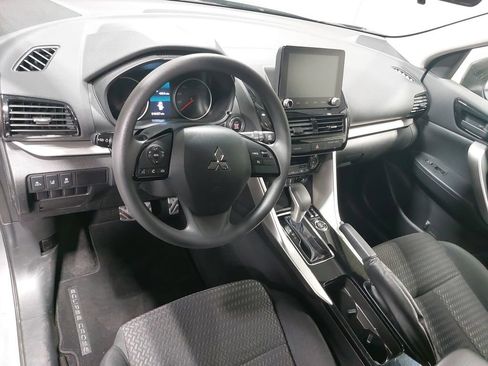 Used 2024 Mitsubishi Eclipse Cross AWD image 15