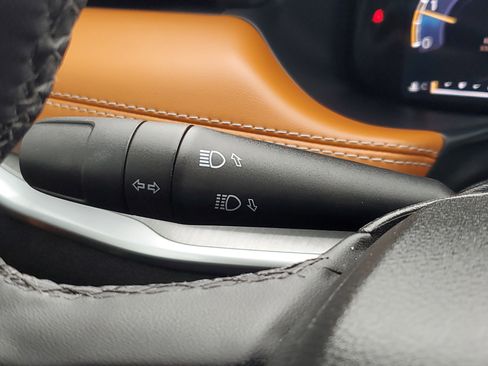 Used 2024 Jeep Compass Limited w/ Elite Group image 13