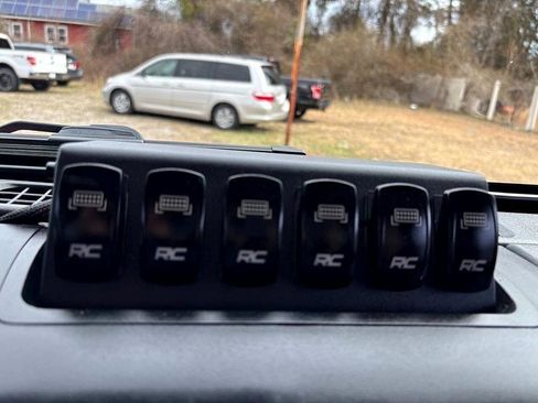 Used 2006 Jeep Wrangler SE image 28