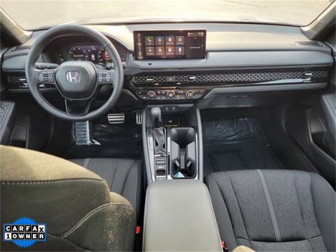 Used 2025 Honda Accord Sport image 10