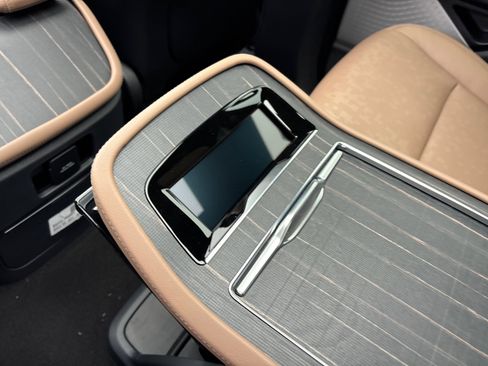 New 2026 Lincoln Navigator Black Label AWD/4WD image 34
