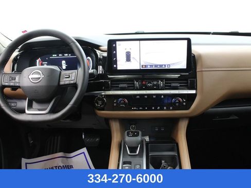 New 2026 Nissan Pathfinder Platinum image 8