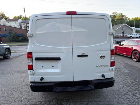 Used 2021 Nissan NV 2500 SV RWD image 6