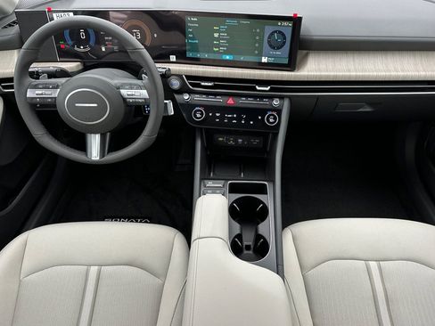 Used 2025 Hyundai Sonata SEL image 12