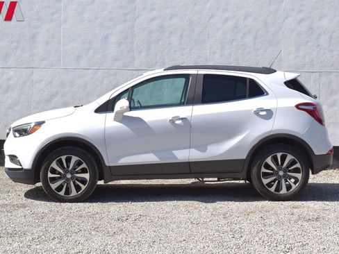 Used 2020 Buick Encore Essence AWD/4WD image 9