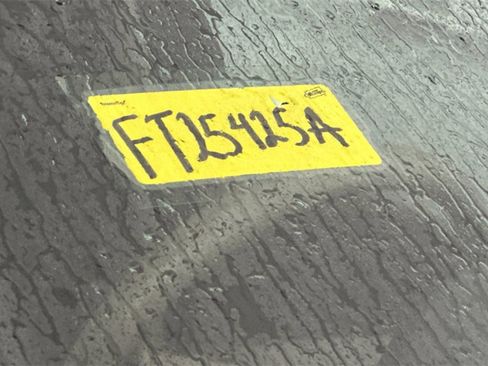 Used 2011 Ford Edge SEL w/ 202A Rapid Spec Order Code image 3