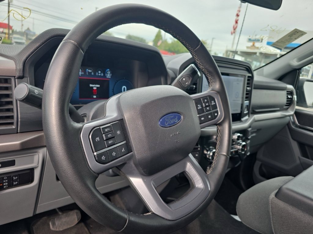 Used 2025 Ford F150 XLT w/ Equipment Group 301A Standard AWD/4WD image 10