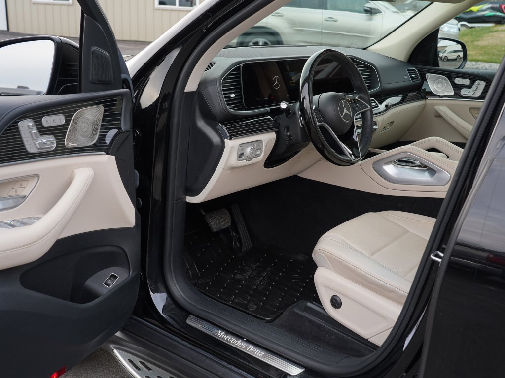Used 2024 Mercedes-Benz GLE 450 4MATIC image 15