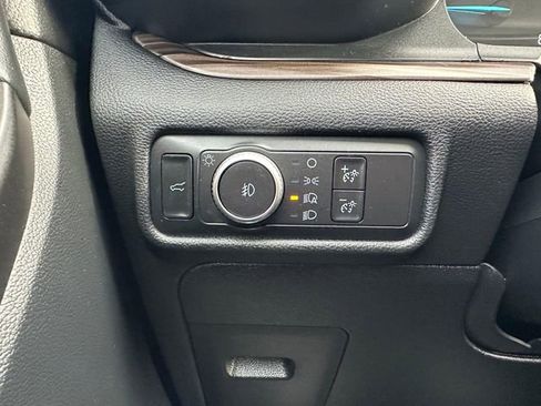 Used 2020 Ford Explorer Limited image 14