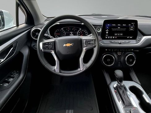 Used 2023 Chevrolet Blazer LT w/ Driver Confidence Package AWD/4WD image 10