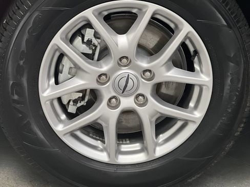 Used 2025 Chrysler Pacifica Select FWD image 81