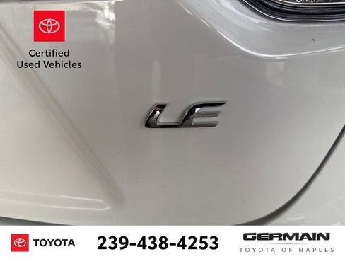 Used 2025 Toyota Corolla LE image 5