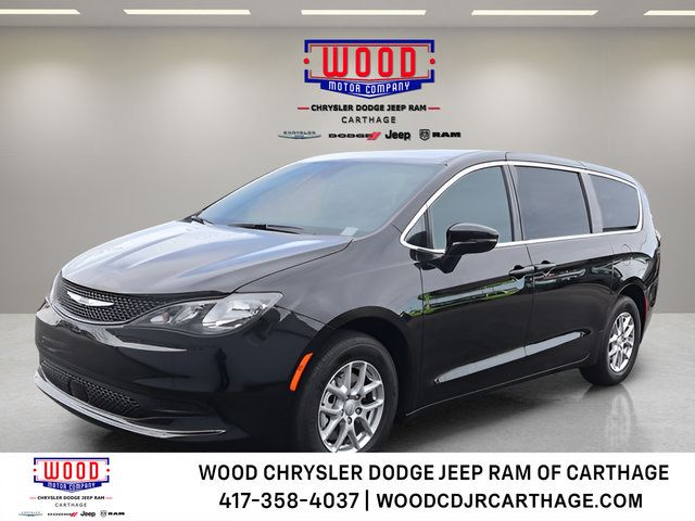 New 2026 Chrysler Voyager LX FWD image 7
