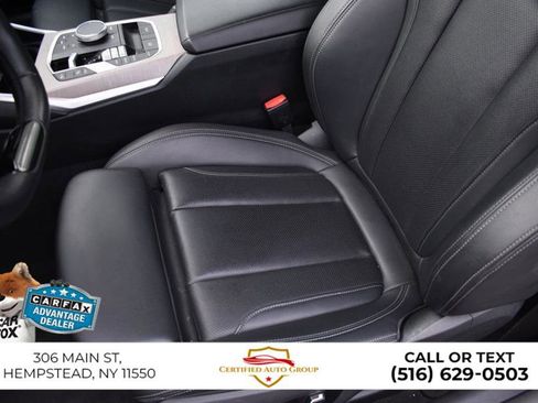 Used 2025 BMW 430i Convertible w/ Premium Package image 18