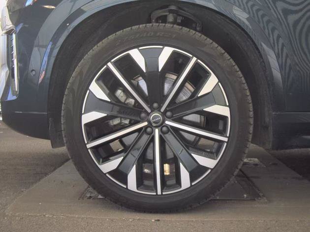 Used 2026 Volvo XC90 B6 Plus AWD/4WD image 7