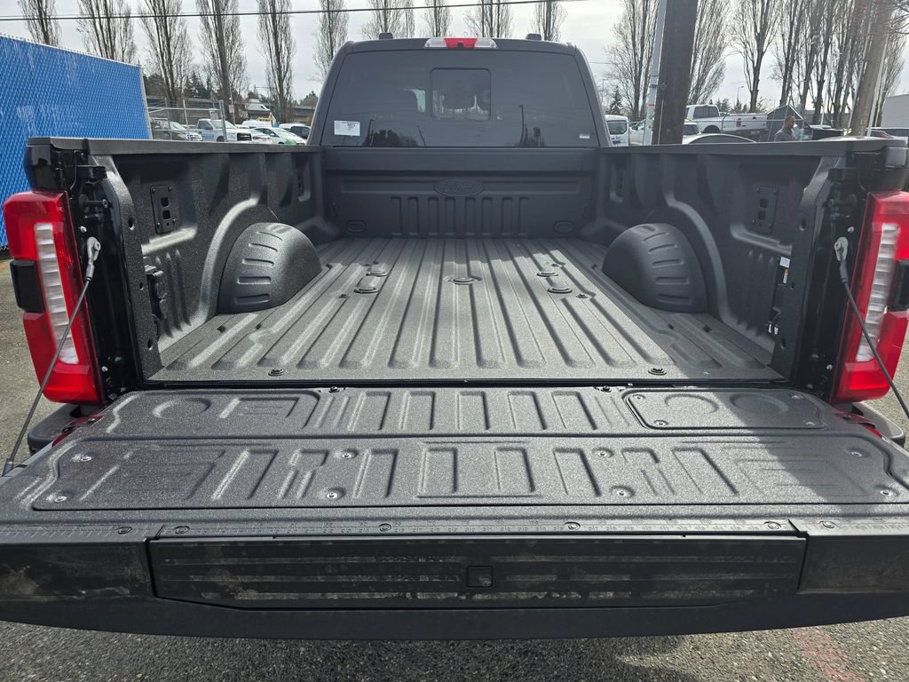 New 2026 Ford F350 XLT w/ XLT Premium Package AWD/4WD image 13