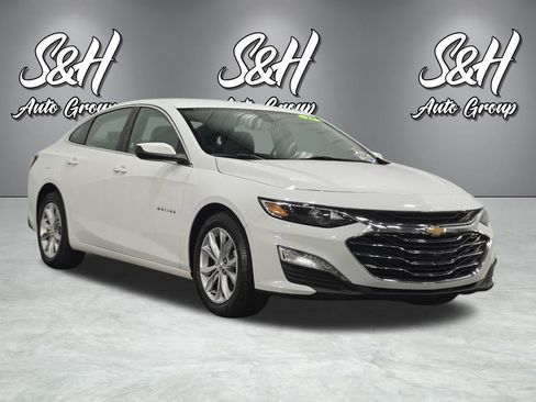 Used 2022 Chevrolet Malibu LT image 2