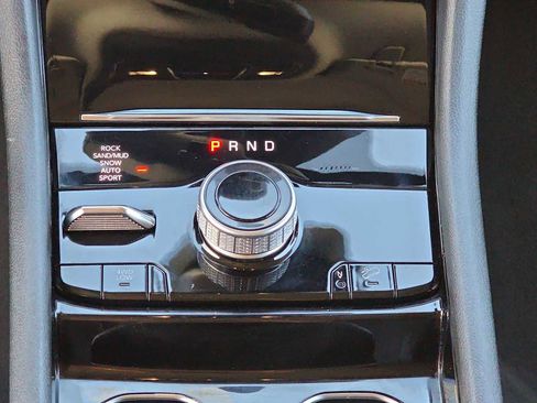 Used 2022 Jeep Grand Cherokee Limited 4xe w/ Luxury Tech Group II image 21