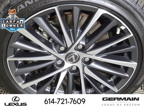 Used 2025 Lexus ES 300h w/ Premium Package FWD image 13