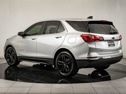Used 2021 Chevrolet Equinox LT FWD image 6