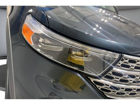 Used 2024 Ford Explorer Limited w/ Equipment Group 301A AWD/4WD image 52